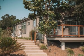 Exterior - Ranch House View #1 - 4 bedroom, 4 bath home on-site of Galway Downs (Temecula)