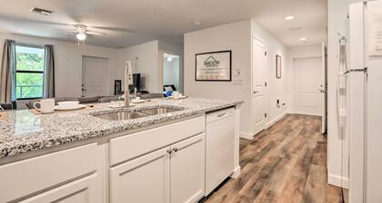 LaBelle Apartment ~ 45 Mi to Fort Myers Beach