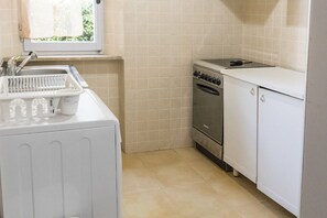 Refrigerador y horno 