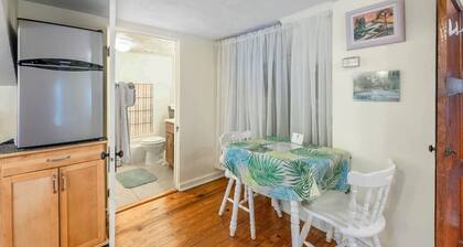 Beautiful Historic Cottage, Hideaway