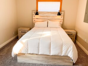 2 bedrooms, free WiFi, bed sheets