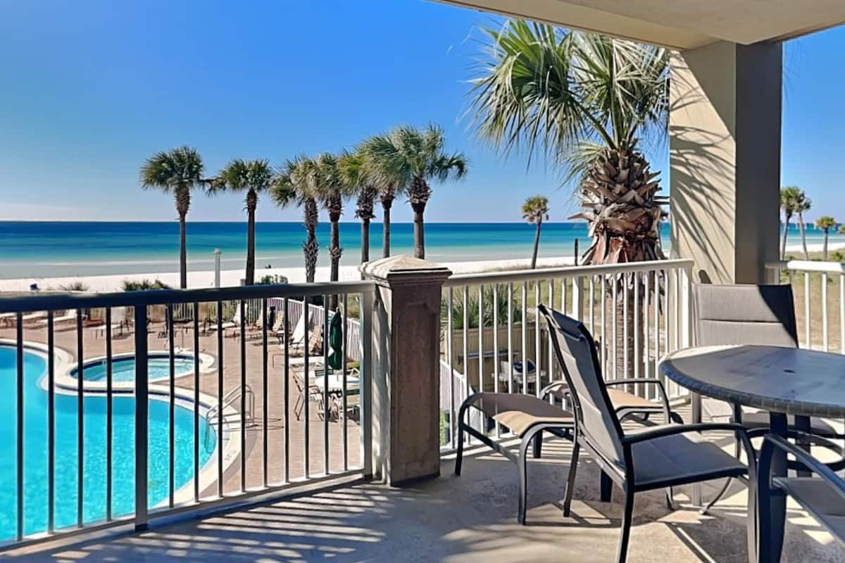 Condo, Multiple Beds, Balcony, Beach View (#201 - Pet Friendly) | Property grounds