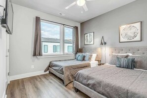 4 chambres, fer et planche à repasser, Wi-Fi, draps fournis