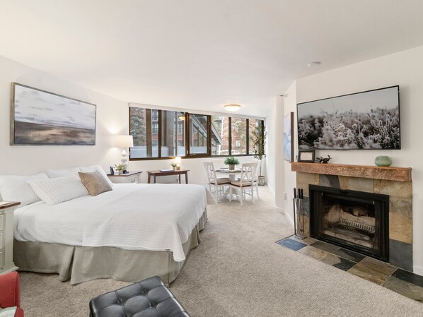 1 chambre, fer et planche à repasser, Wi-Fi gratuit, draps fournis