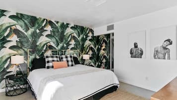 Studio (2 Bedrooms) | Interior