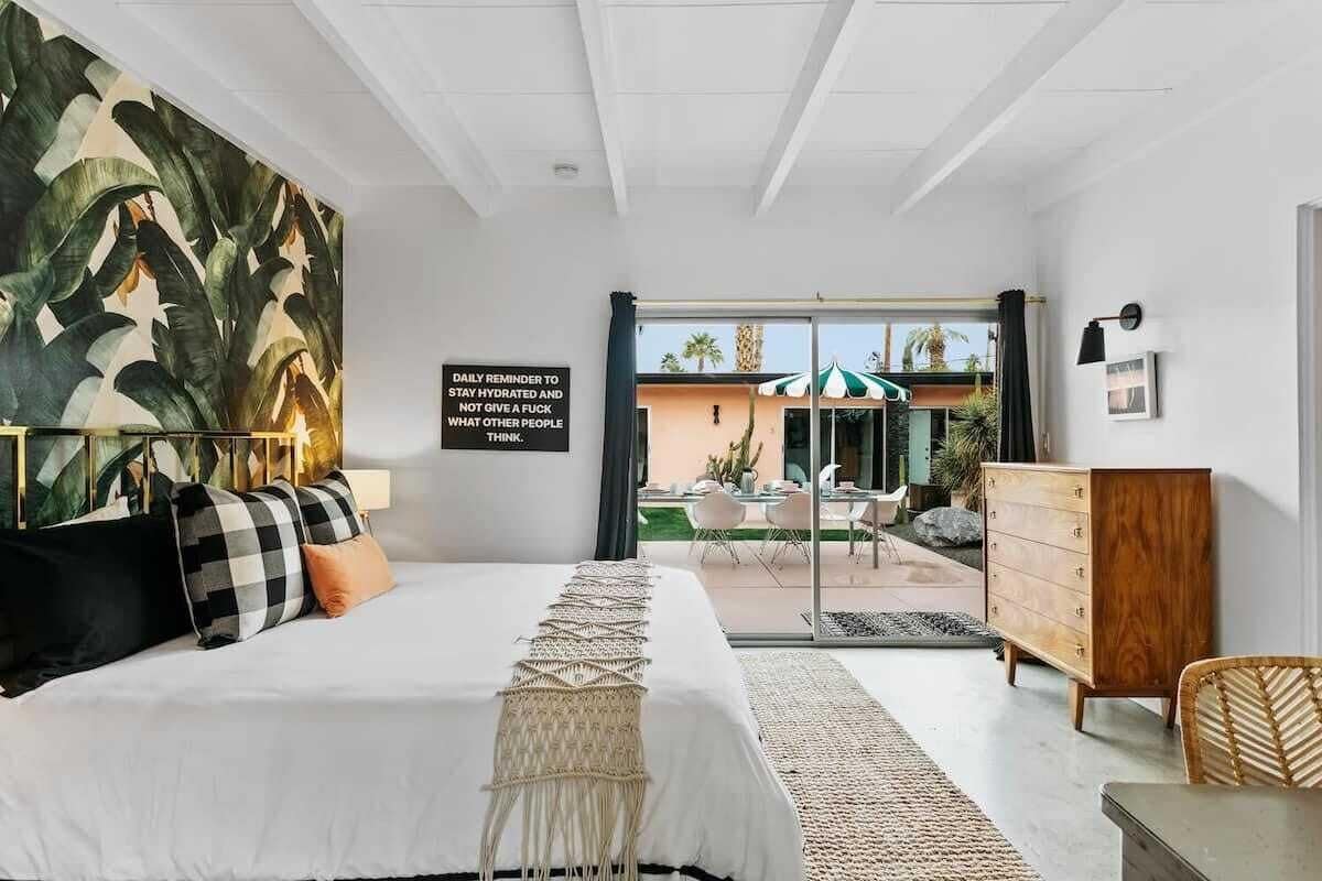 Studio (2 Bedrooms) | Premium bedding, free WiFi, bed sheets