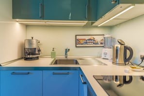 Fridge, microwave, oven, dishwasher
