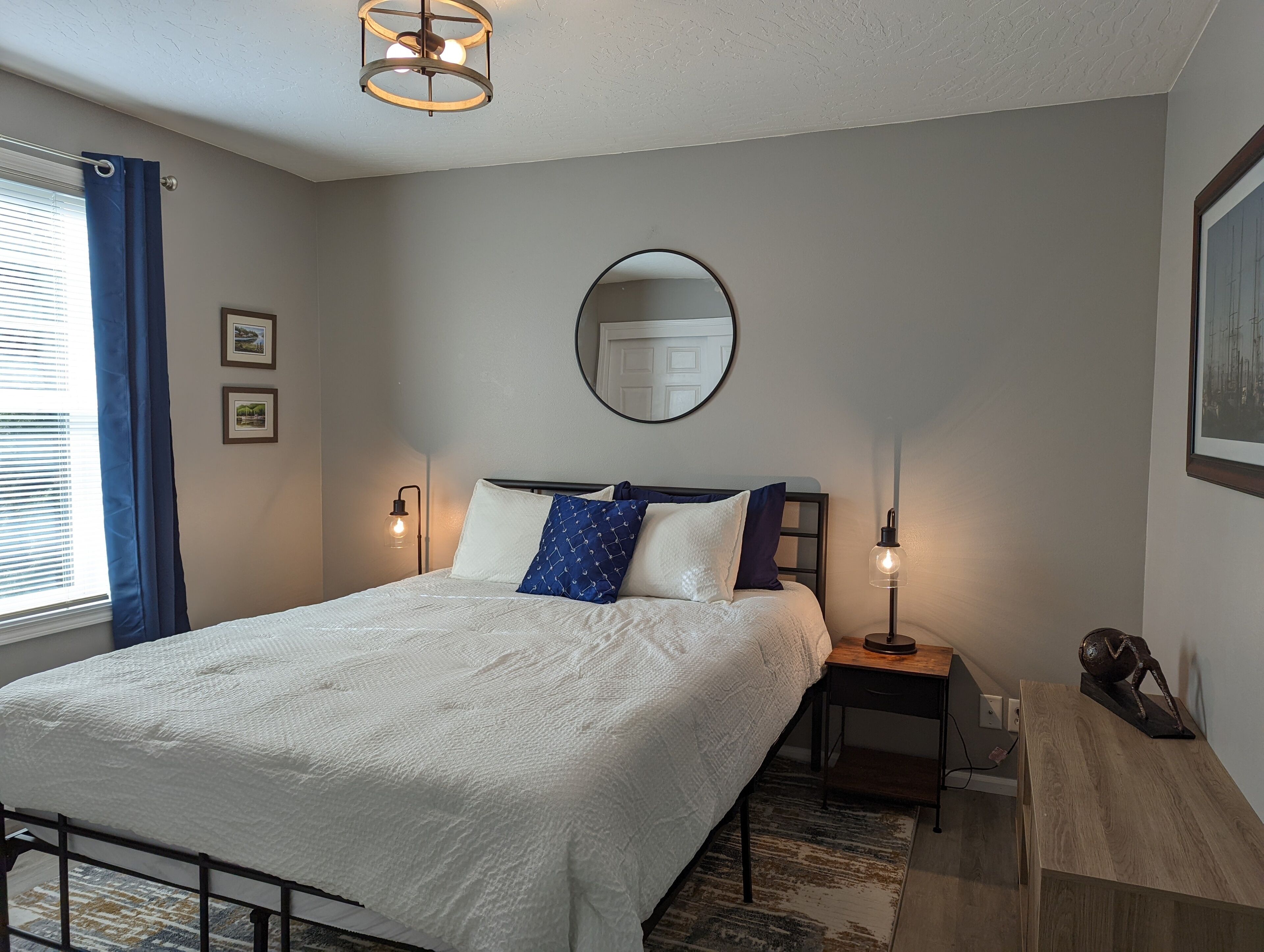 3 bedrooms, iron/ironing board, free WiFi, bed sheets