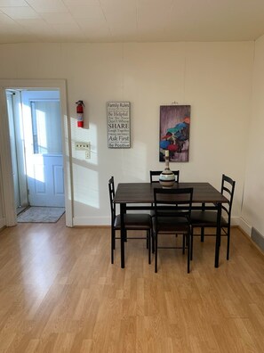 Dining - Cozy 3-bedroom house for your family to enjoy and relax (Wausau)