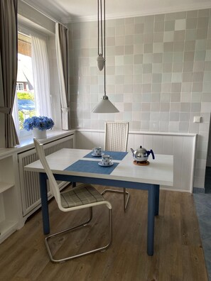 Nicht klassifiziertes Bild, 4 von 12, Schaltfläche