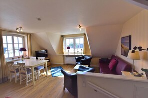 Uklassifisert bilde, 2 av 13, knapp