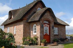 Uklassifisert bilde, 3 av 12, knapp