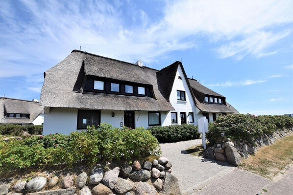 Imagen sin descripción, 1 de 11, botón