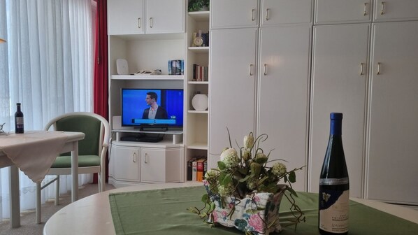 Unclassified image, 1 of 9, button - Apartment Westerhörn Apartment 19 - 1 room apartment in Strandstr. (Sylt)