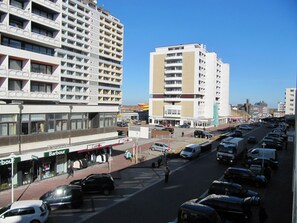 Uklassifisert bilde, 3 av 12, knapp