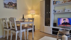 Dining - Haus Undine App.6 - 3 room apartment in the Norderstr. (Sylt)