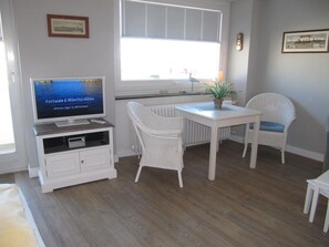 TV - Sylter Residenz App.38 with sea view - 1 room apartment with sea view in the (Sylt)