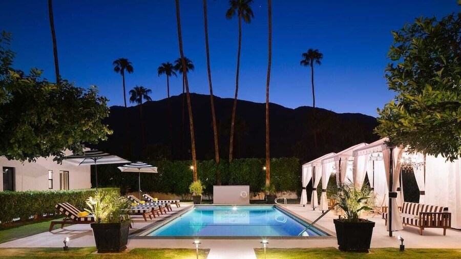 Hotel El Cid by AvantStay – Mid-Century Charm with Poolside Cabanas