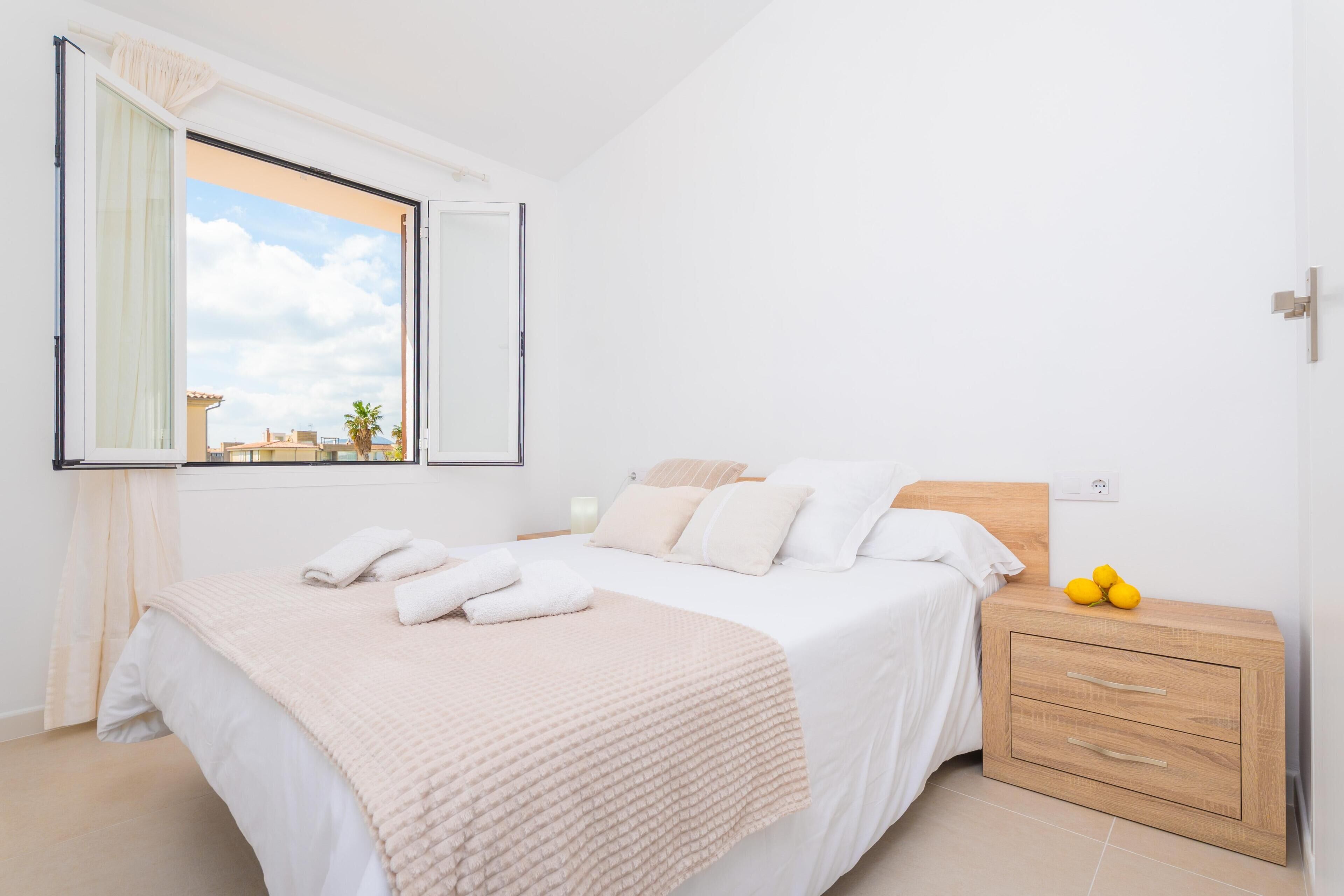 2 chambres, fer et planche à repasser, Wi-Fi gratuit, draps fournis