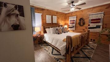 3 bedrooms, iron/ironing board, travel crib, WiFi