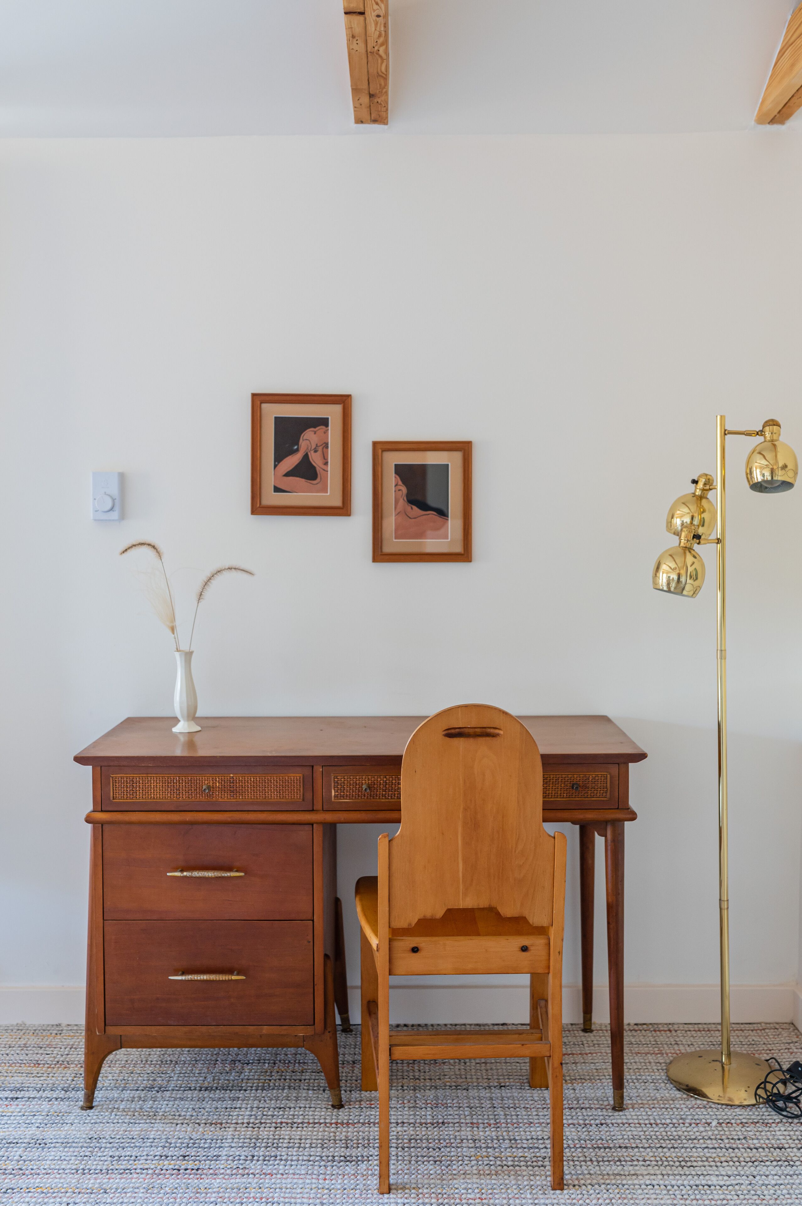 king suite champlain | living area