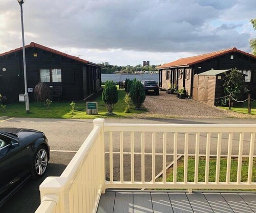 4 bedroom holiday home  Tattershall Lakes