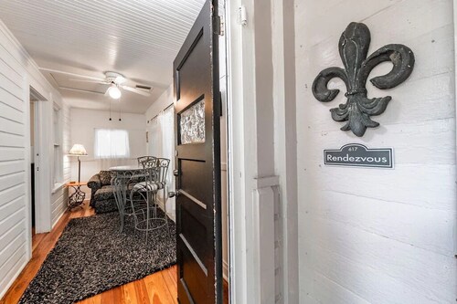 Beautiful Historic Cottage, Rendezvous
