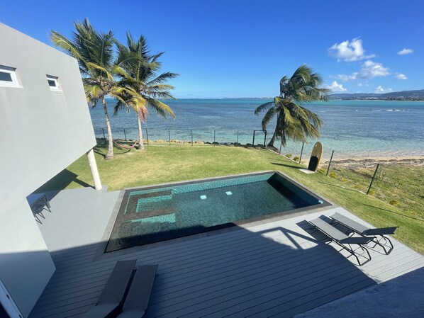 Alberca al aire libre 