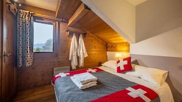 2 chambres, fer et planche Ă repasser, Wi-Fi, draps fournis