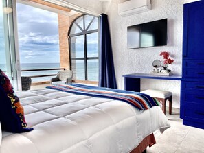 5 bedrooms, free WiFi, bed sheets