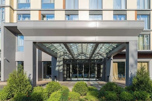 Exterior - Sadu Hotel Almaty, a member of Radisson Individuals (Almaty)