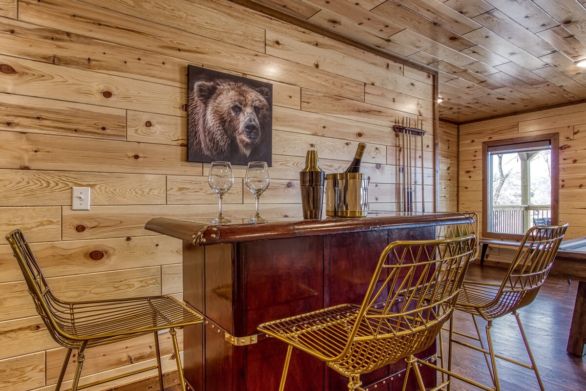 Photo 77 of Luxury LongView Lodge---Sleeps 20---Best Location in Smokies---16 Beds---Pool