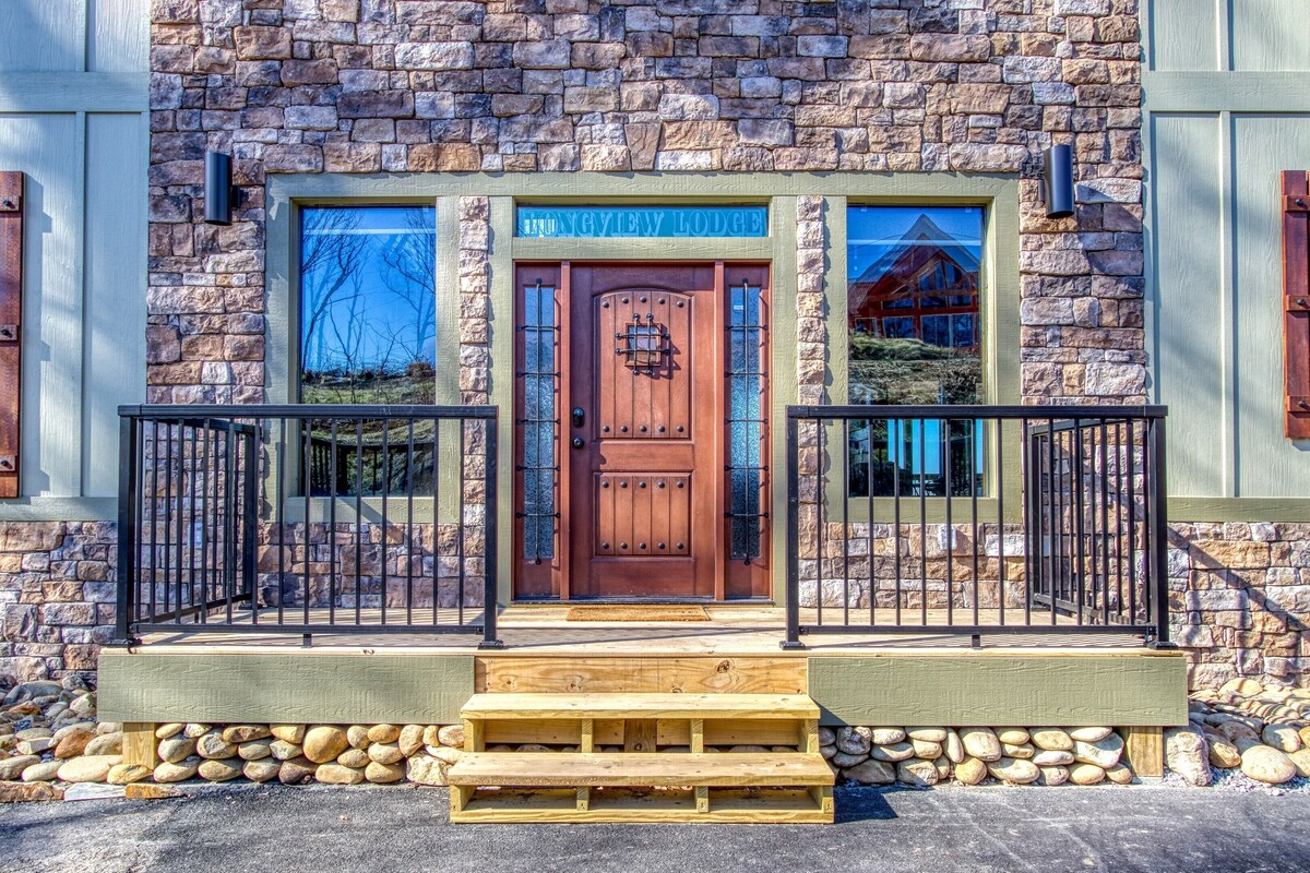 Photo 66 of Luxury LongView Lodge---Sleeps 20---Best Location in Smokies---16 Beds---Pool