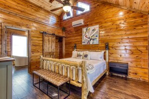 5 chambres, fer et planche à repasser, Wi-Fi, draps fournis