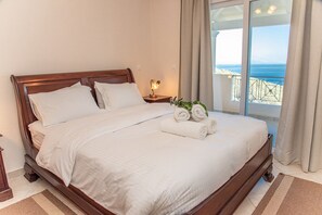 3 Schlafzimmer, Zimmersafe, Bügeleisen/Bügelbrett, Reisekinderbett