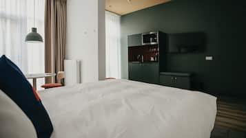 Comfort Double Room | Egyptian cotton sheets, premium bedding, memory-foam beds, in-room safe