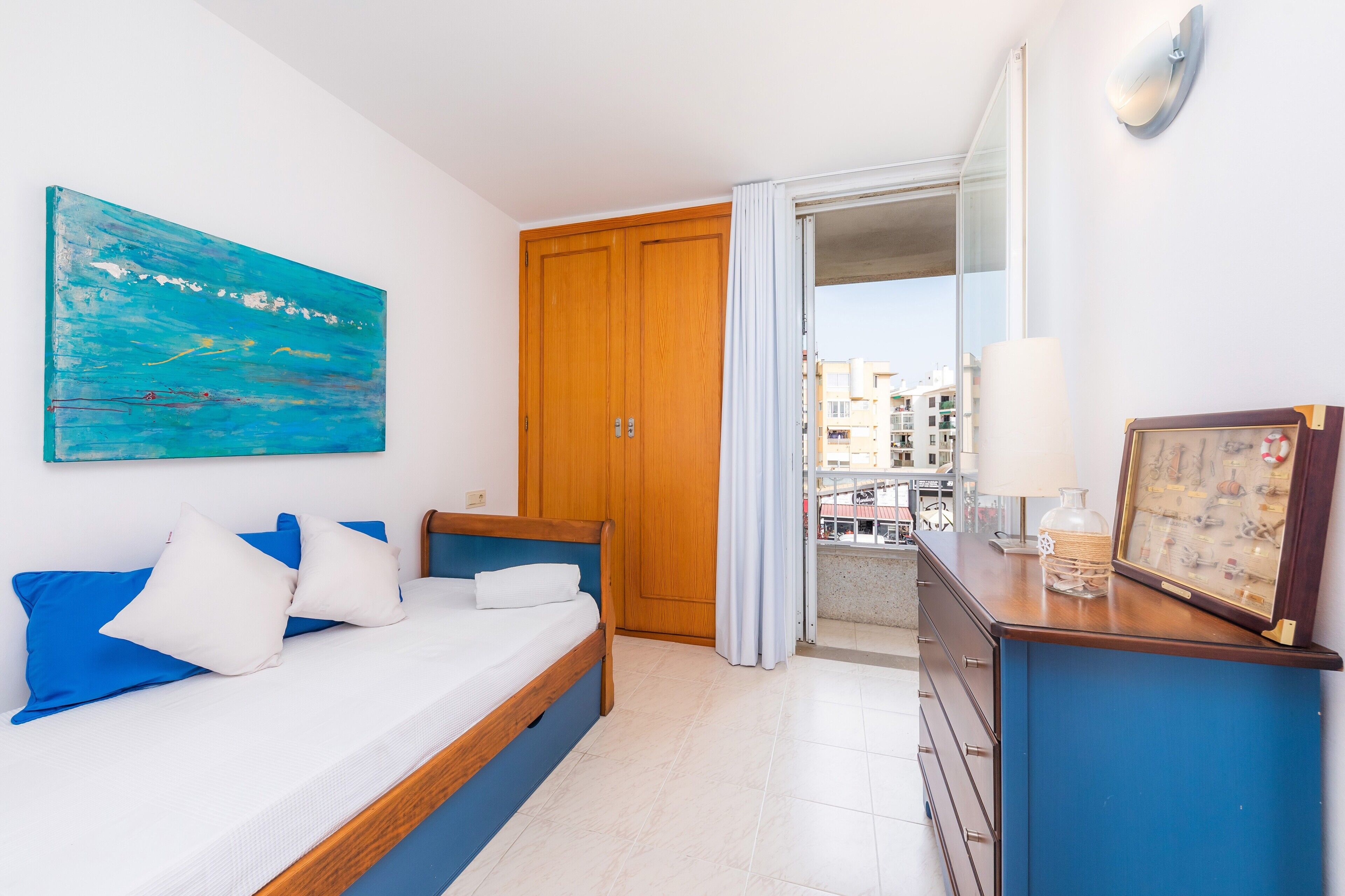 2 多间卧室、熨斗/熨衣板、免费 WiFi、床单