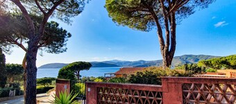 Apartment 'Casa Zuccale' with Sea View, Shared Pool and Terraces