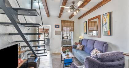 Casa Don Diego: Mountain Views, Wi-Fi, and Air Conditioning