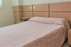 2 bedrooms, WiFi