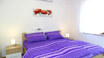 Family House, Multiple Bedrooms (House Kolpa Paradise Whirlpool And) | 3 bedrooms, bed sheets