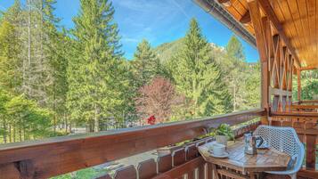 Family House, Multiple Bedrooms, Mountainside (Alpine Retreat Gaja Kranjska Gora) | Balcony