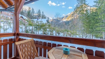 Nhà dành cho gia đình, 2 phòng ngủ, cạnh núi (Alpine Retreat Gaja Kranjska Gora) | Khu ẩm thực ngoài trời