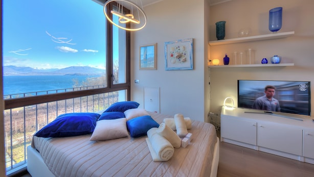 蜜月开间, 湖景, 山腰 (Suite on The Lake) | 收费 WiFi、床单