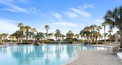 Picture Perfect 2 Bedroom Condo by RedAwning
