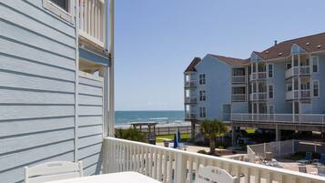 Condo, 1 Bedroom | Property grounds