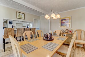 Huis, 4 slaapkamers | Dineren