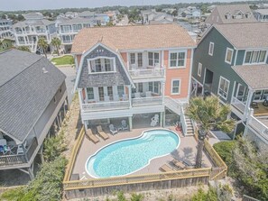 Pool - Shining Sea 5 Bedroom Home by RedAwning (Supply)