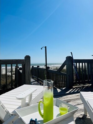 House, 4 Bedrooms | Outdoor dining