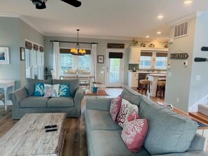 House, 3 Bedrooms | Living area | TV - No Egrets 3 Bedroom Condo by RedAwning (Supply)
